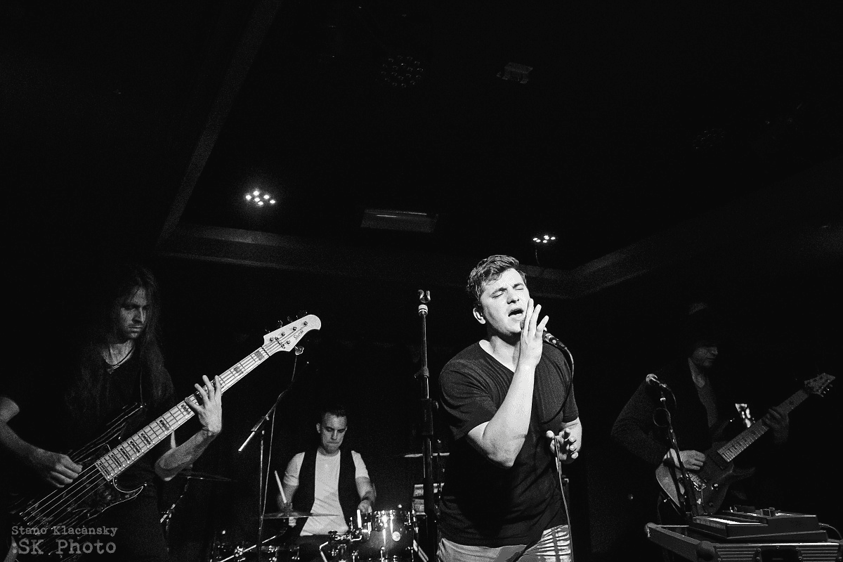 Mass Perception live: Juraj on bass, Brano on drums, Marek singing, Filip on guitar